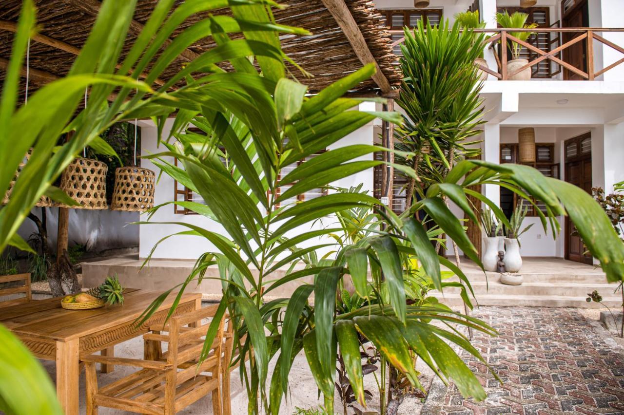 Kima Serviced Beach House & Suites Буэхуу Экстерьер фото